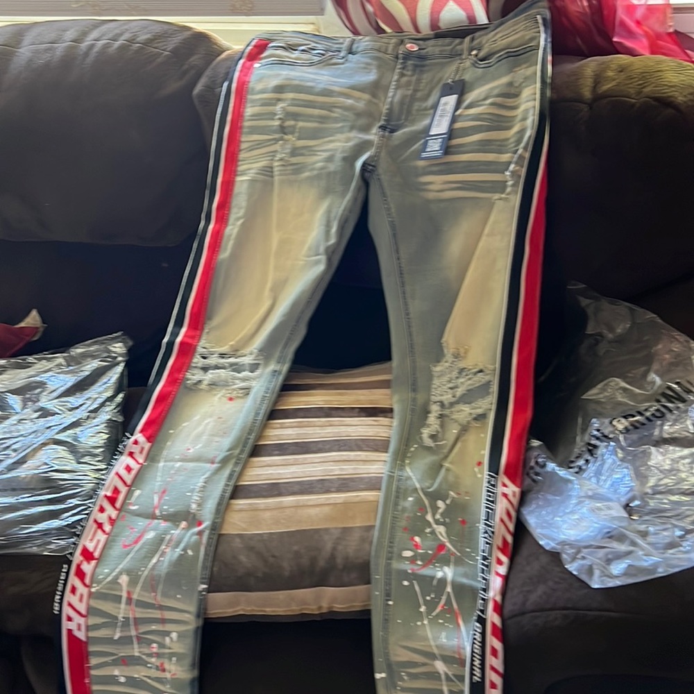 2 pairs of rock star jeans